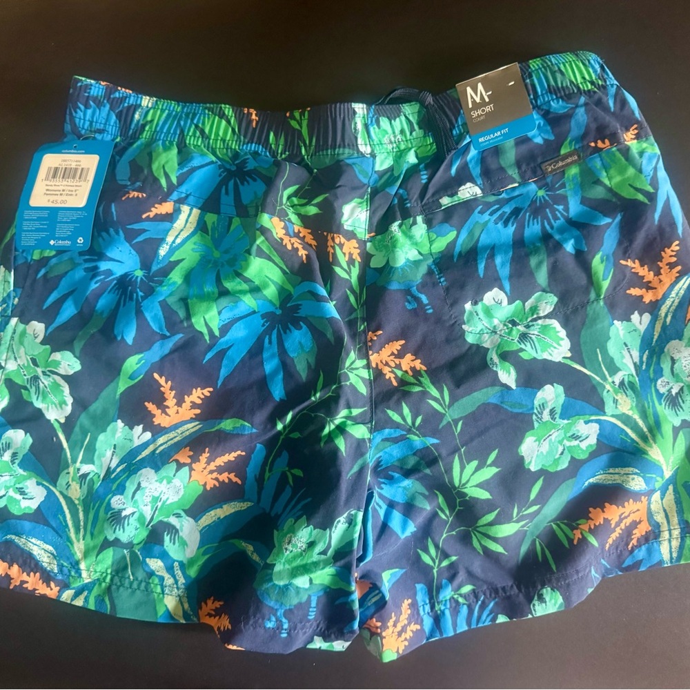 Columbia Women's Blue and Green Floral Athletic Shorts
